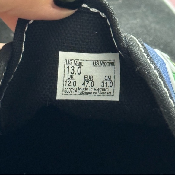 NWOT Vans Authentic Refract Rainbow Sneakers Size 13 Men - Picture 10 of 10